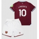 Tanie Strój piłkarski West Ham United Lucas Paqueta #10 Koszulka Podstawowej dla dziecięce 2025-26 Krótkie Rękawy (+ szorty) Tanie Strój piłkarski West Ham United Lucas Paqueta #10 Koszulka Podstawowej dla dziecięce 2025-26 Krótkie Rękawy (+ szorty)
